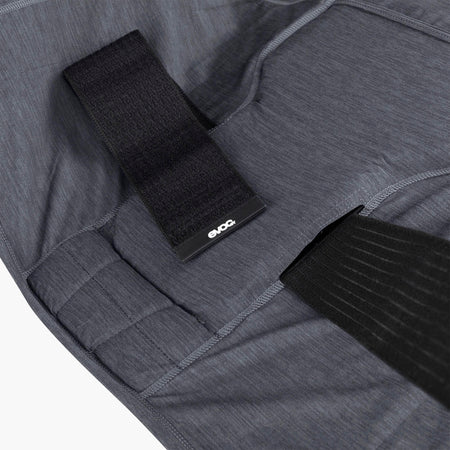 #Colour_carbon grey