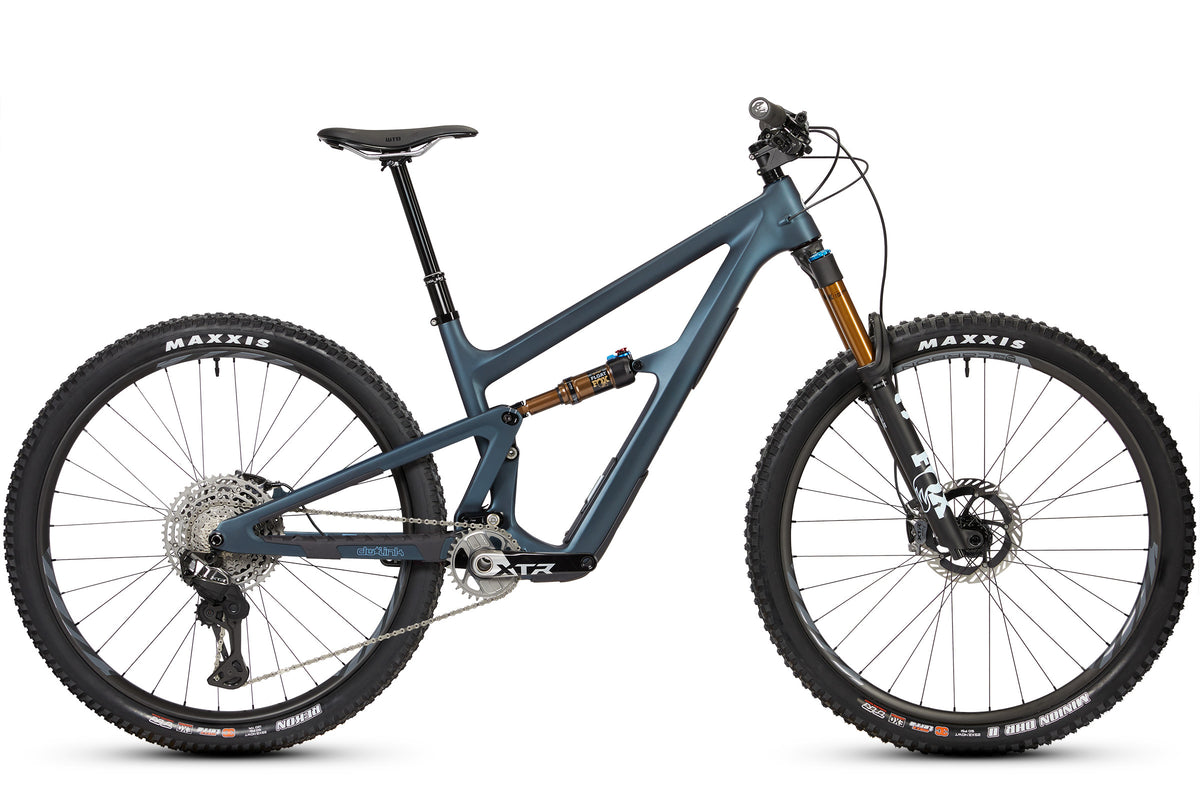 Blue Hour — Ibis Ripley V5 XTR Di2 2027