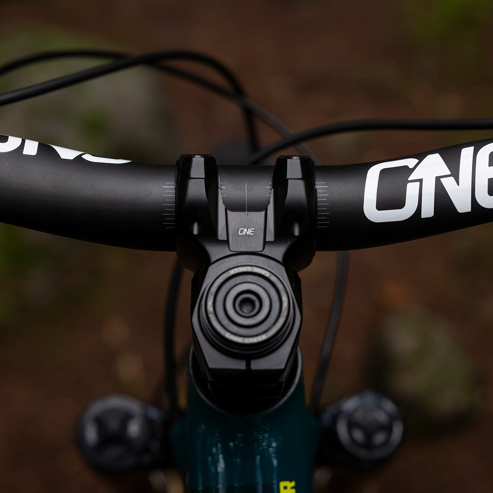 OneUp Components 35mm Carbon Handlebars V2 boutique-mtb