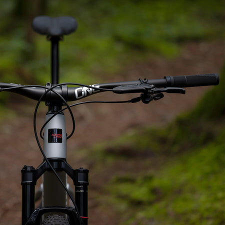 OneUp Components 35mm Carbon Handlebars V2 boutique-mtb