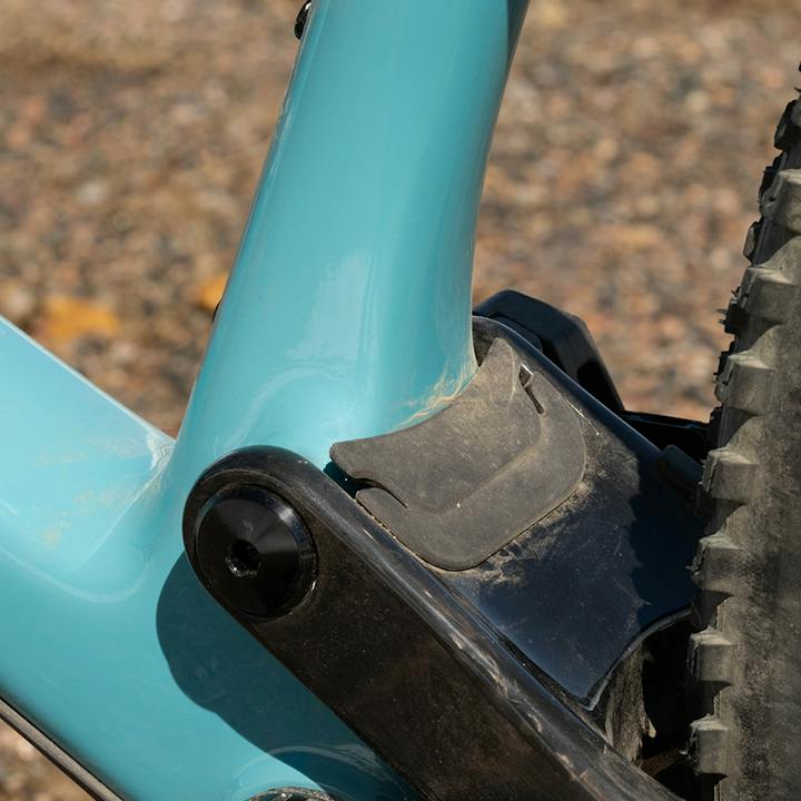 INTEGRATED FRAME FENDER